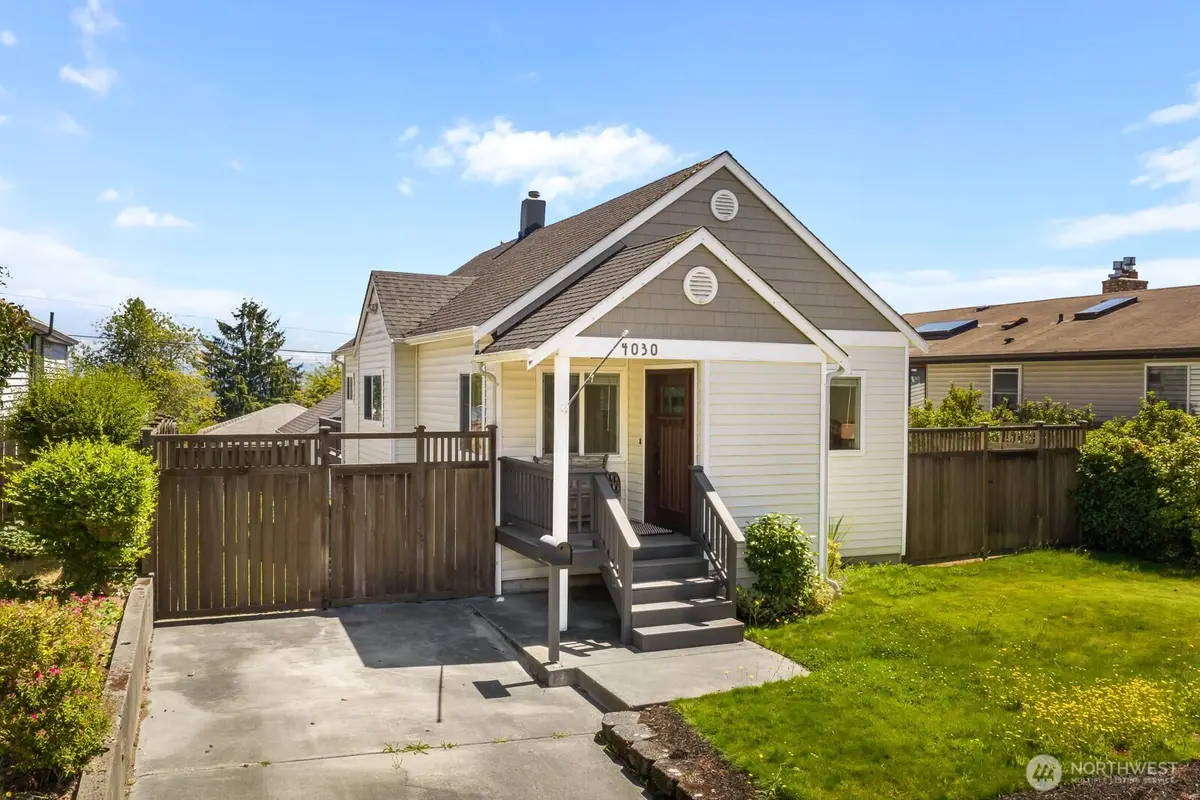 4030 38th Ave Sw, Seattle, WA 98126 - #1