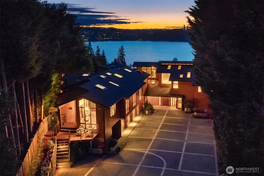 7445 SE 71st Street, Mercer Island, WA 98040 - #3
