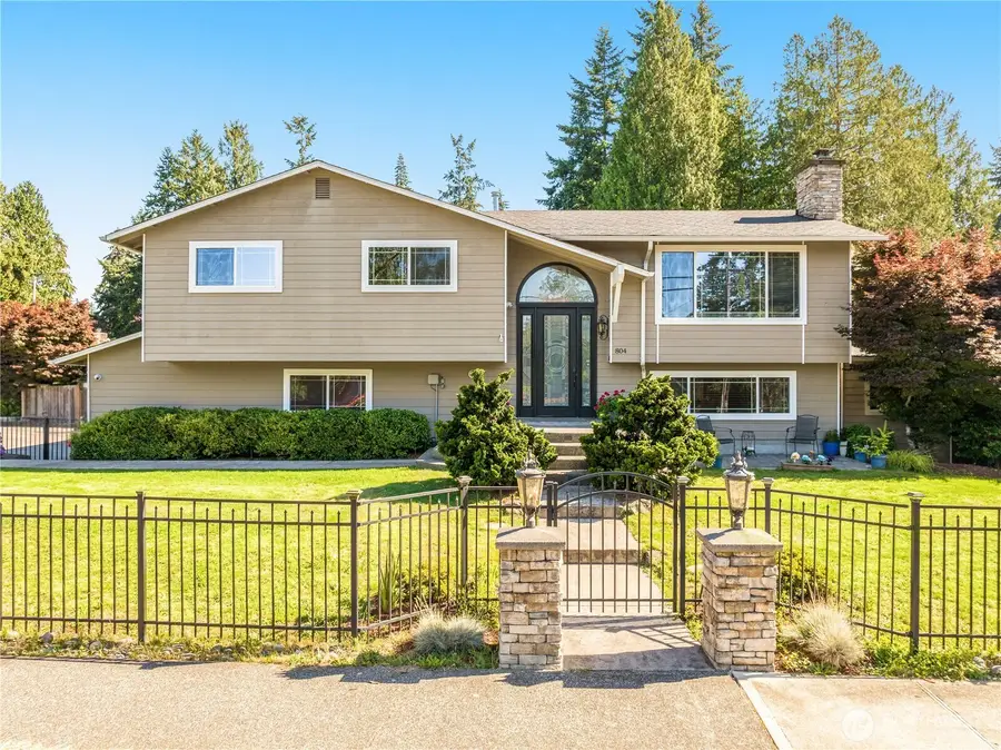 804 15th Street Sw, Edmonds, WA 98020 - #2