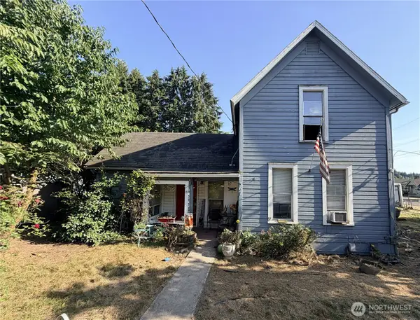 361 SW Warren Street, Castle Rock, WA 98611