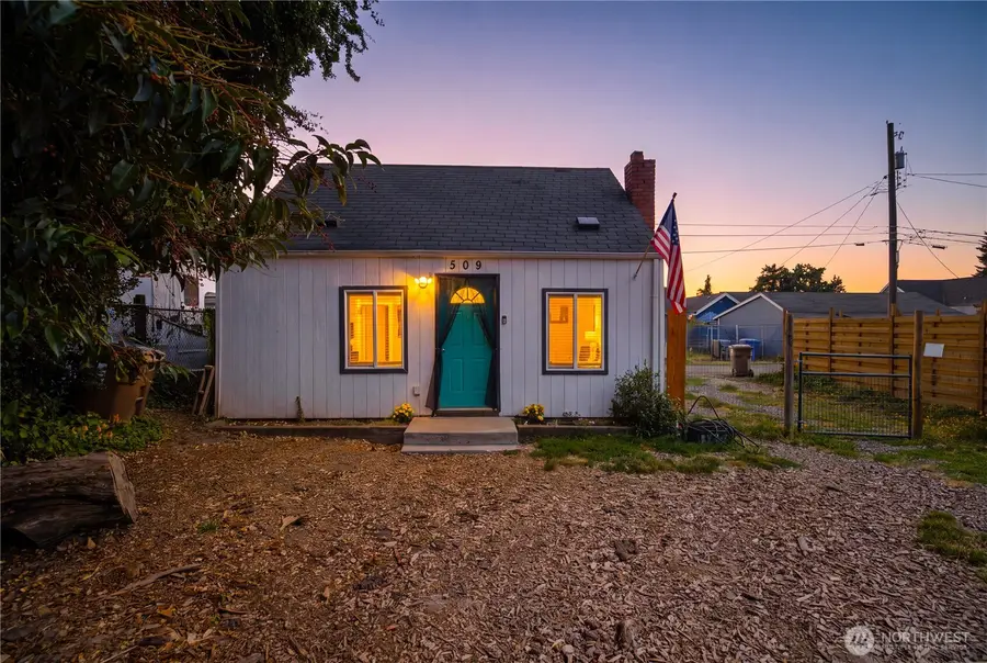 509 S 60th Street, Tacoma, WA 98408 - #2