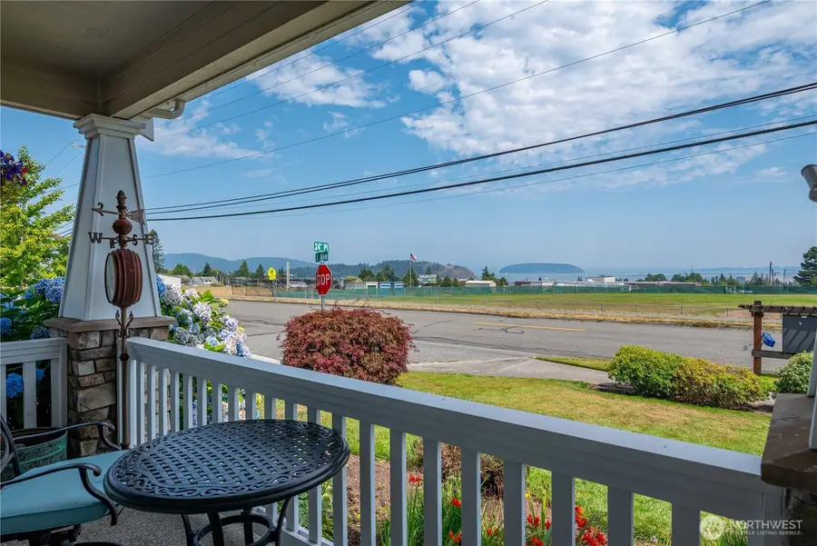 2402 J Avenue, Anacortes, WA 98221 - #2