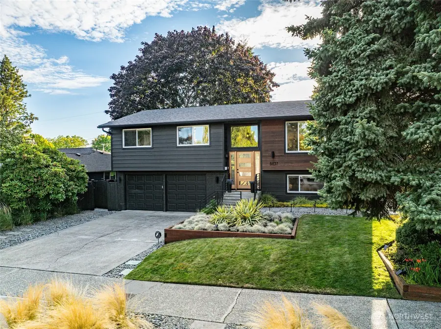 8837 34th Avenue Sw, Seattle, WA 98126 - #3