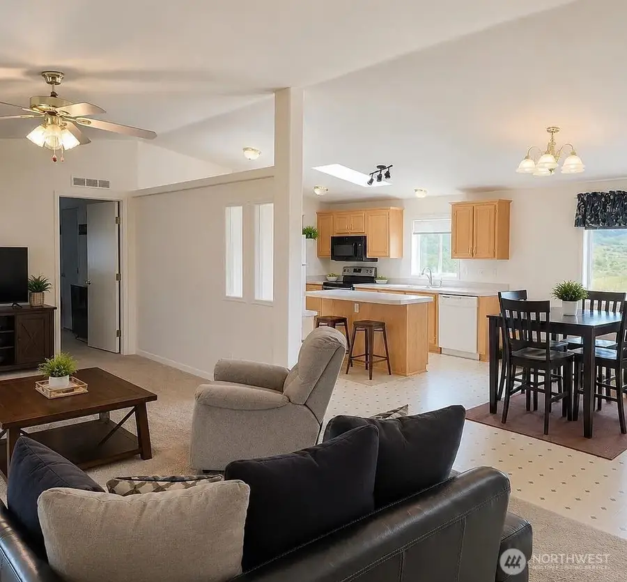 81 Morrow Street, Endicott, WA 99125 - #2