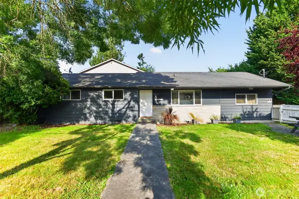 8526 8th Avenue W #A, Everett, WA 98204