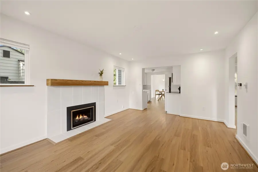 14323 23rd Place Ne, Seattle, WA 98125 - #3