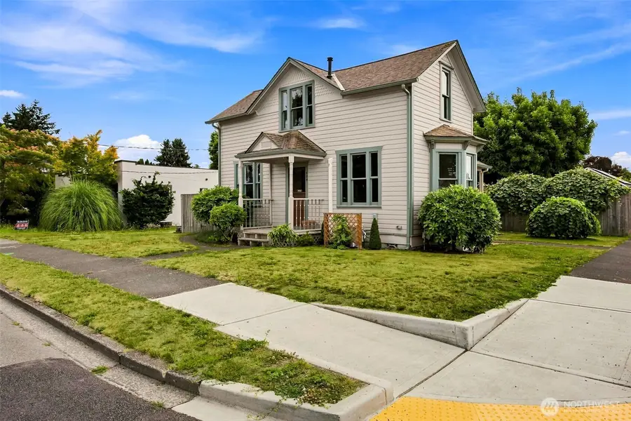 928 3rd Avenue Nw, Puyallup, WA 98371 - #2