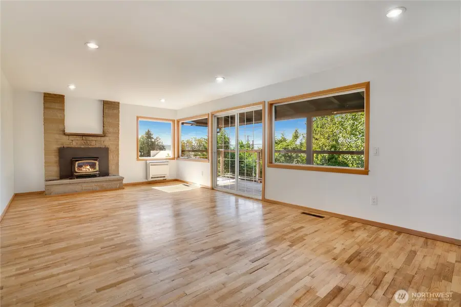 1127 Perry Avenue, Bremerton, WA 98310 - #3