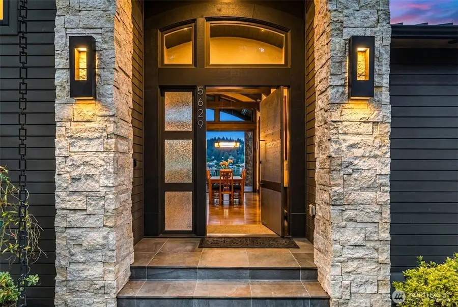 5629 Pleasure Point Lane Se, Bellevue, WA 98006 - #3