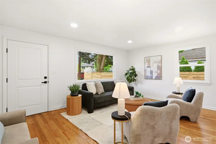 9723 Evanston Avenue N, Seattle, WA 98103 - #3