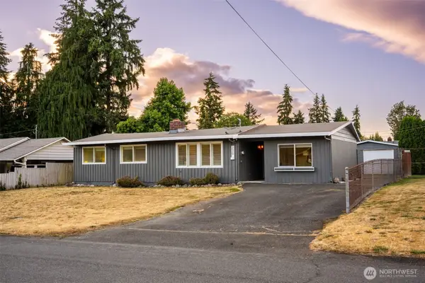 230 S 187th Street, Burien, WA 98148