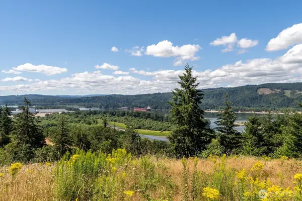 244 Risley Road, Kelso, WA 98626