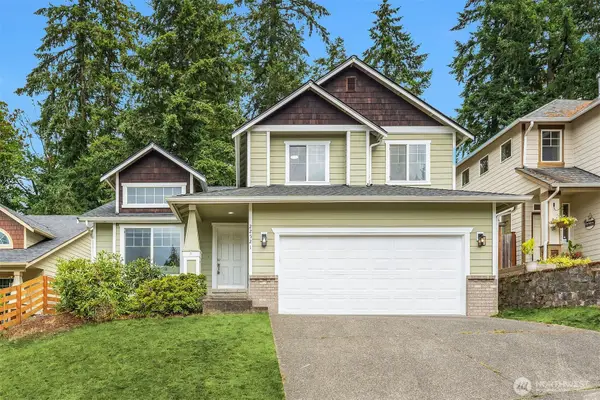 22521 SE 267th St, Maple Valley, WA 98038
