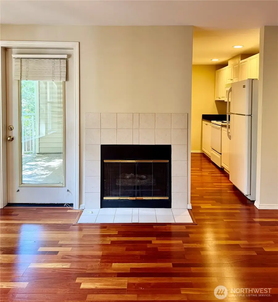 4421 249th Terrace Se #11-202, Sammamish, WA 98029 - #3