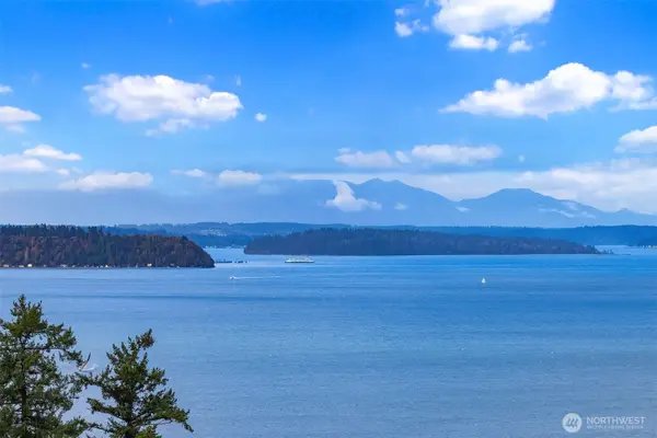 2802 SW 167th Place, Burien, WA 98166