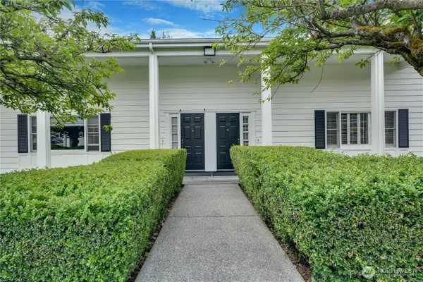 11206 Clover Park Drive Sw #25, Lakewood, WA 98499