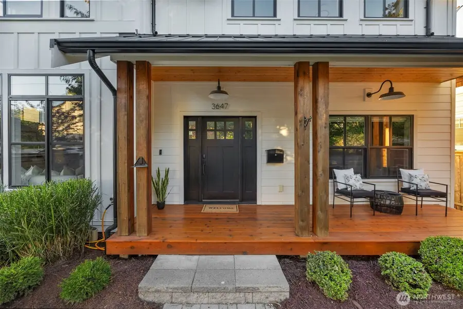 3647 33rd Avenue W, Seattle, WA 98199 - #3
