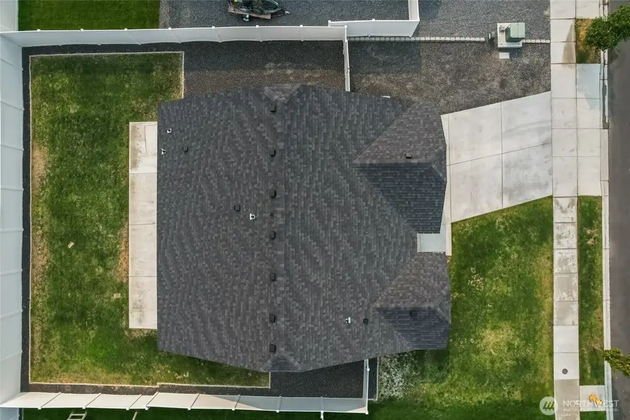 4229 W Cove West Drive, Moses Lake, WA 98837 - #2