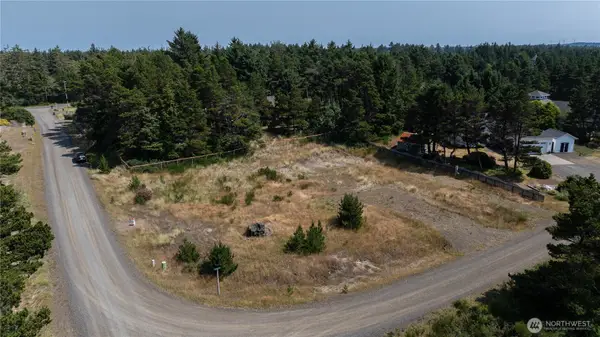 2601 S Bagpiper Lane #TR G, Westport, WA 98595