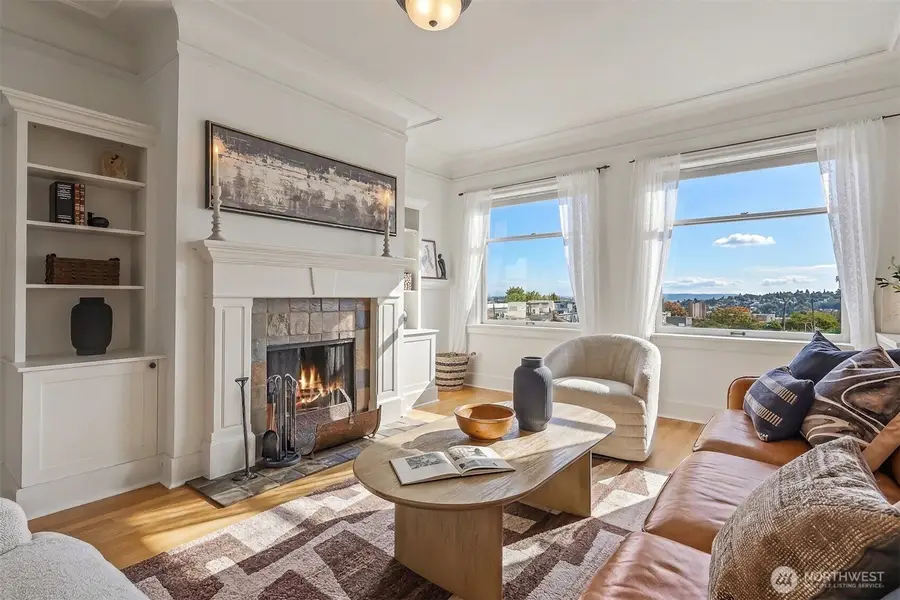 1808 Bigelow Avenue N #101B, Seattle, WA 98109 - #3