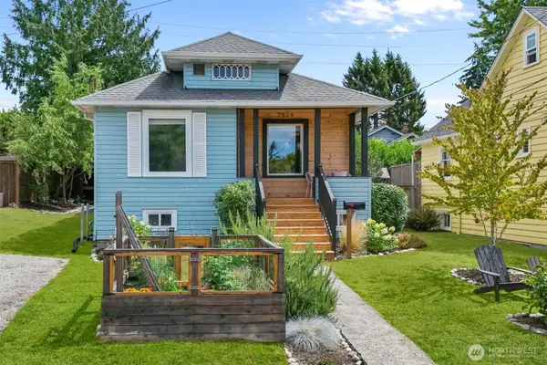7524 12th Avenue Nw, Seattle, WA 98117