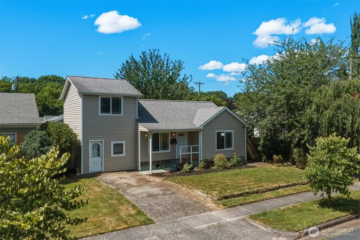 571 24th Avenue, Longview, WA 98632 - #1