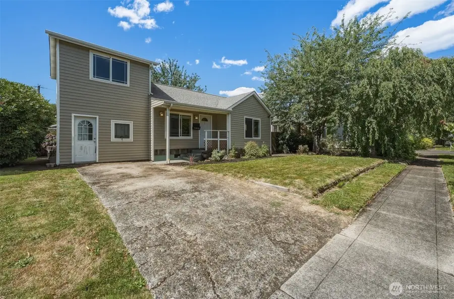 571 24th Avenue, Longview, WA 98632 - #3