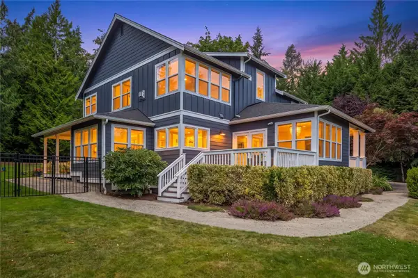 5199 New Sweden Avenue Ne, Bainbridge Island, WA 98110