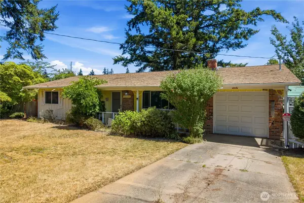 10021 Ainsworth Avenue S, Tacoma, WA 98444