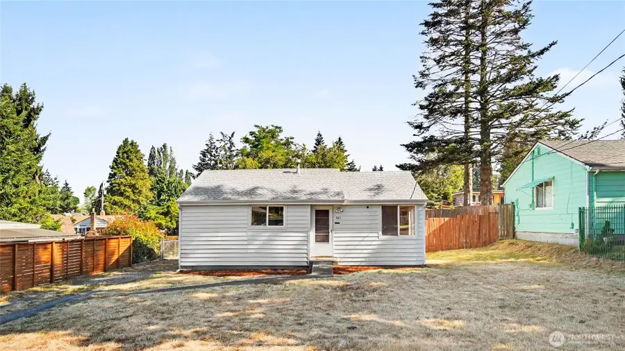 842 SW 126th Street, Seattle, WA 98146 - #2