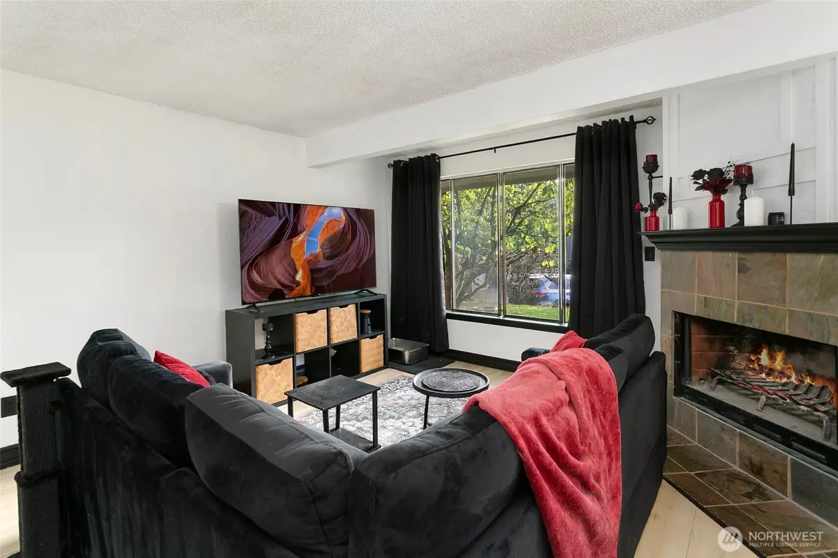 19205 40th Avenue W #B5, Lynnwood, WA 98036 - #1