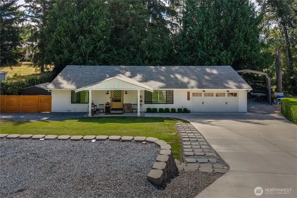 17816 26th Street Ct E, Lake Tapps, WA 98391