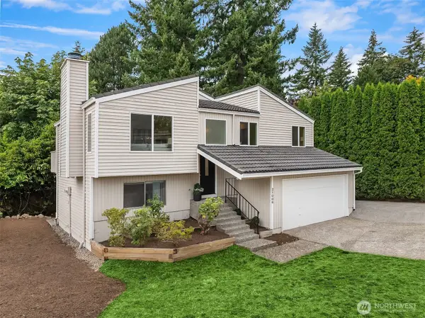 21006 NE 18th Place, Sammamish, WA 98074