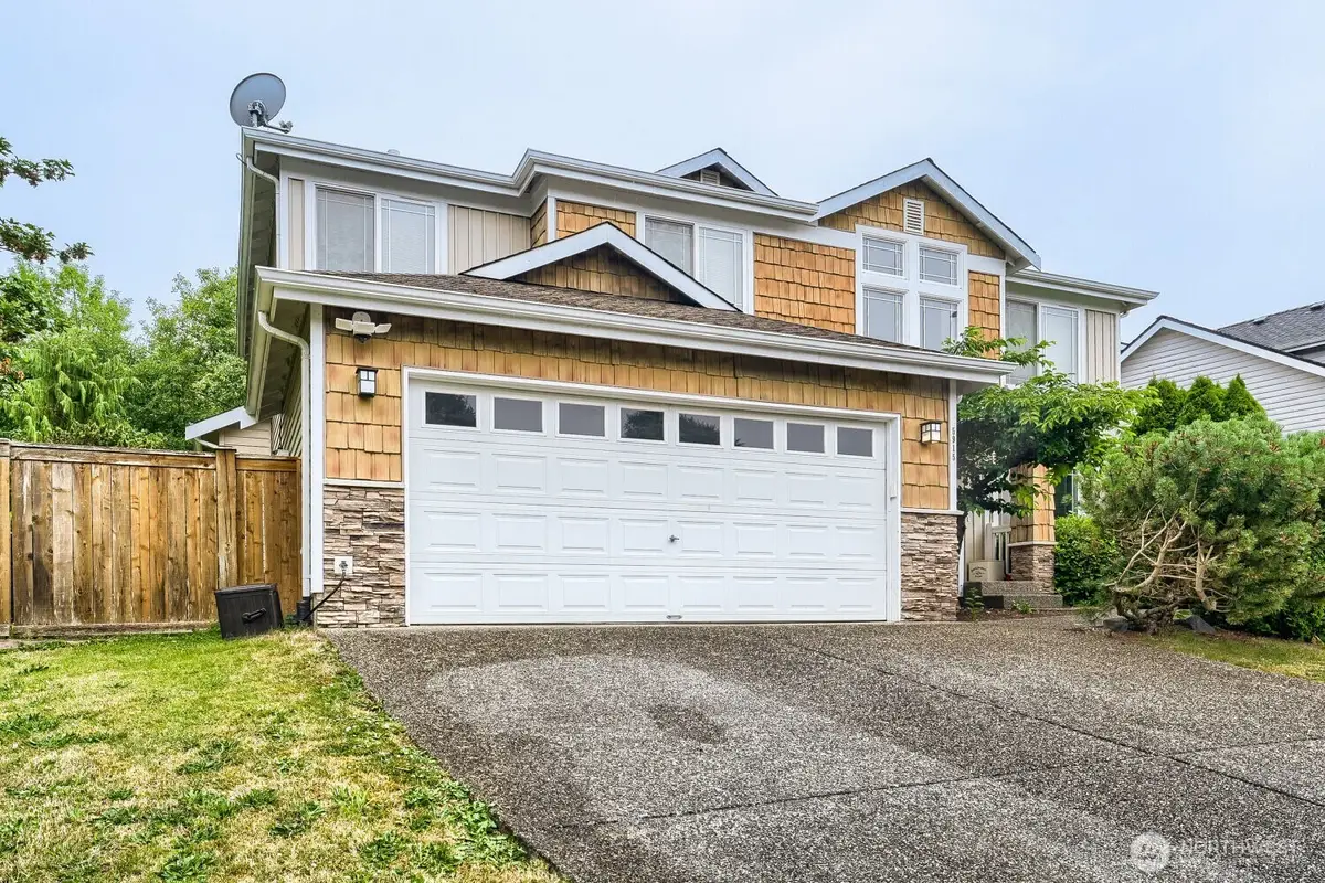 5915 68th Drive Ne, Marysville, WA 98270 - #1