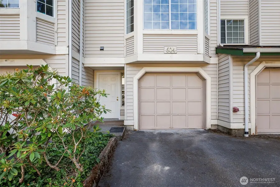 604 122nd Avenue Ne #3, Bellevue, WA 98005 - #3