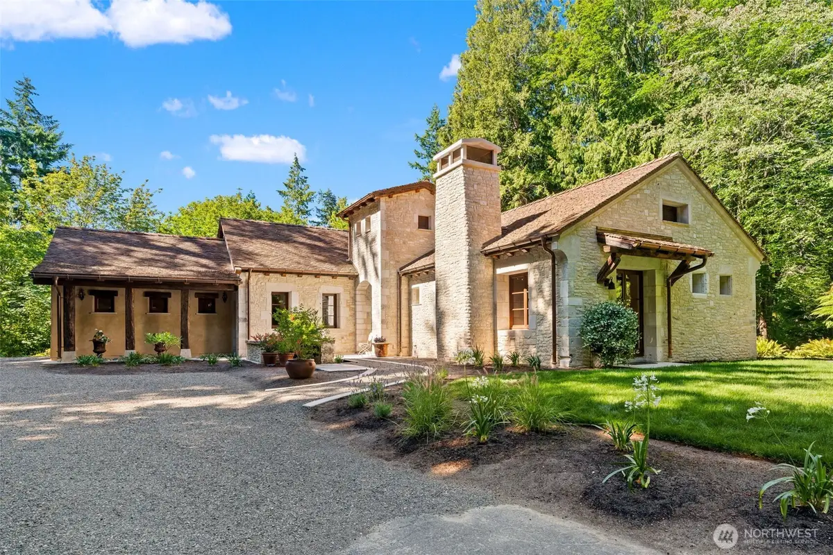 11008 N Deer Drive, Woodway, WA 98020 - #1