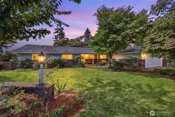 17815 NE 9th Street, Bellevue, WA 98008