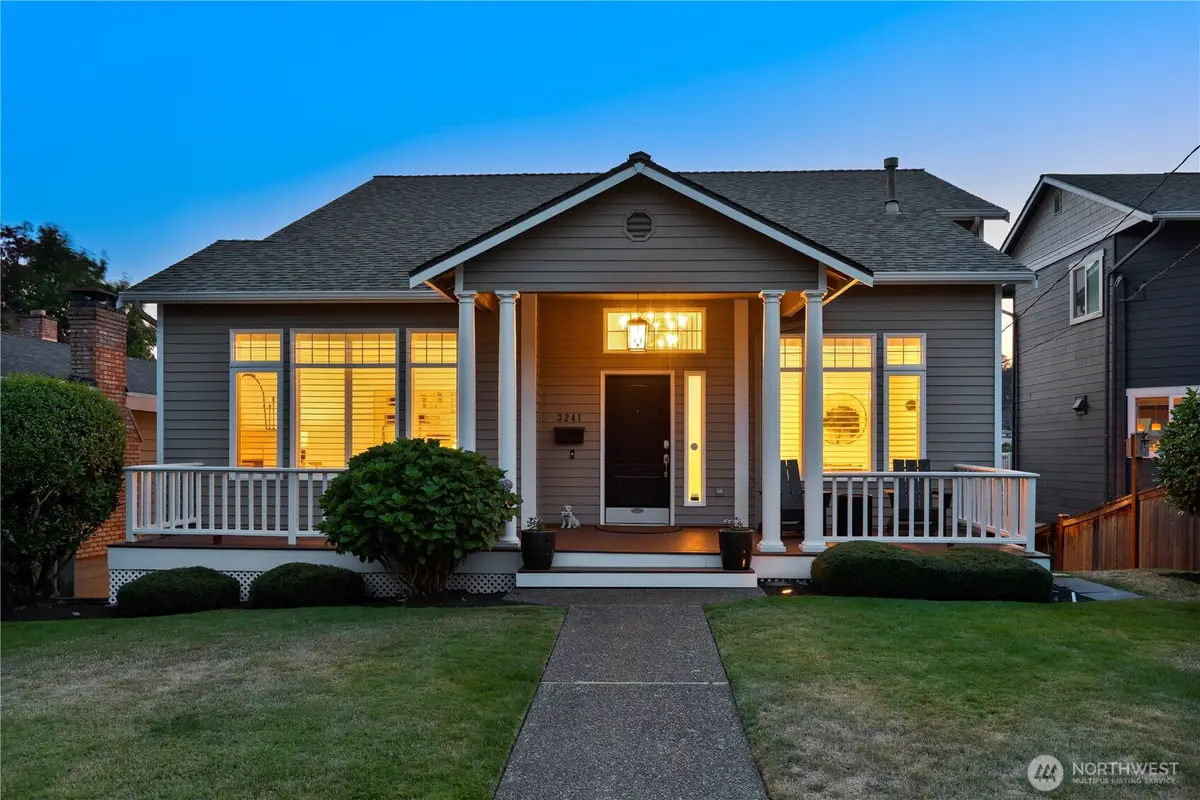 3241 32nd Avenue W, Seattle, WA 98199 - #1