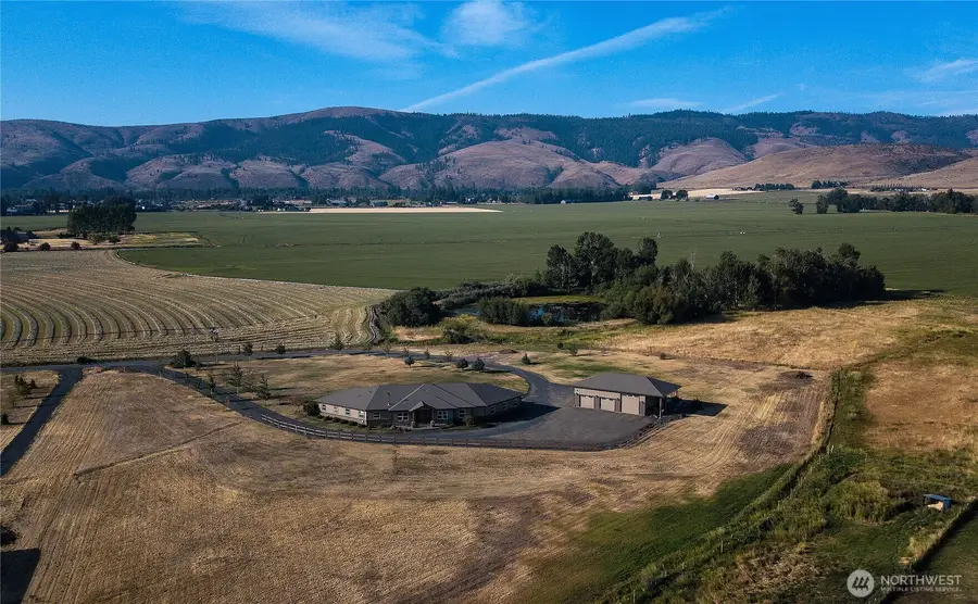 631 Radiant View Drive, Ellensburg, WA 98926 - #2