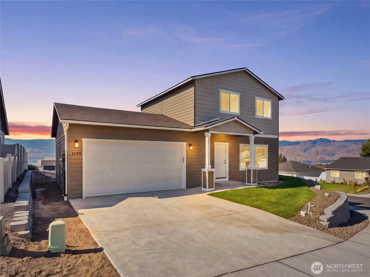 1948 N Mineral Place, East Wenatchee, WA 98802 - #1