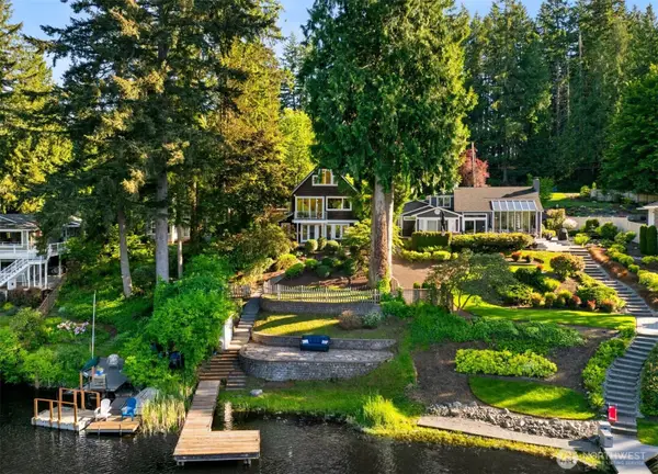 2057 E Beaver Lake Drive Se, Sammamish, WA 98075