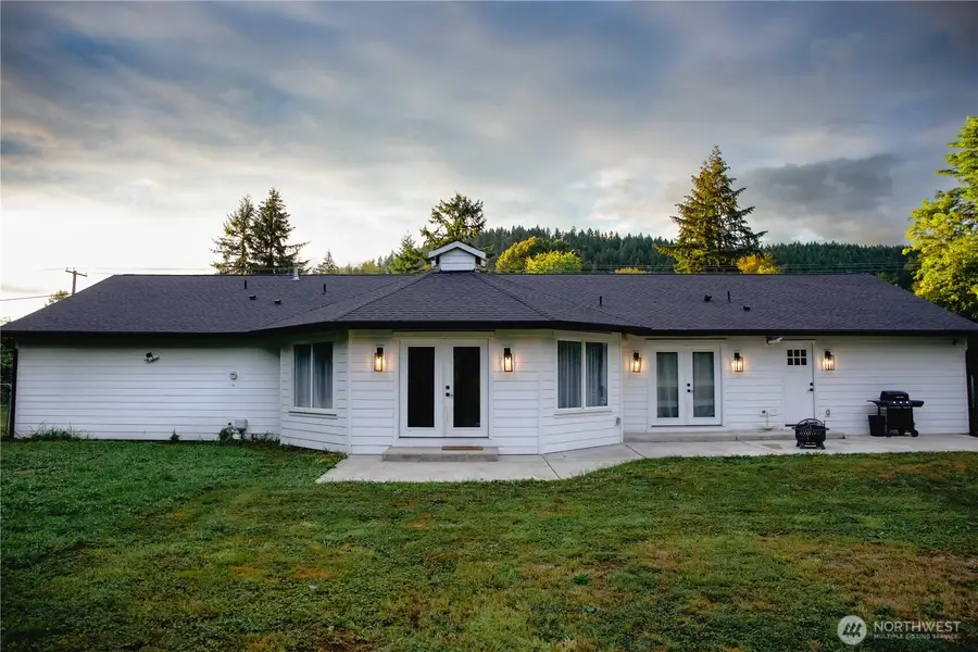 18715 Pioneer Way E, Orting, WA 98360 - #2