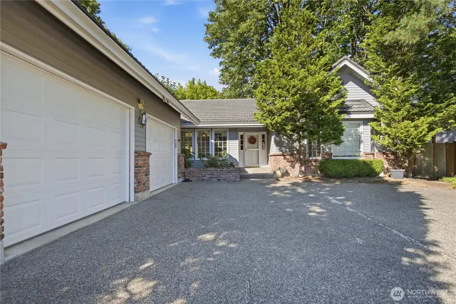 14018 SE 51st Place, Bellevue, WA 98006 - #2