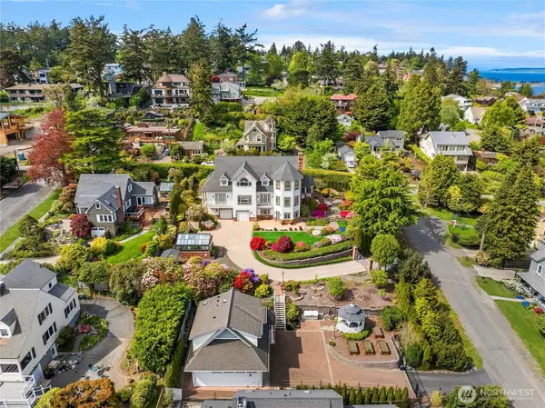 1107 Madison Street, Port Townsend, WA 98368