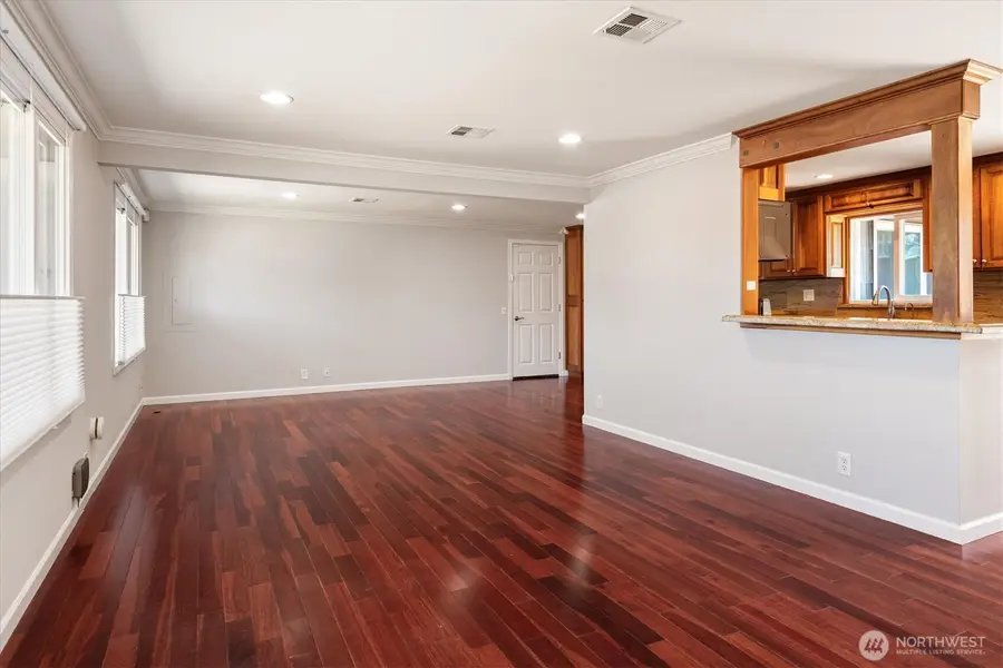 605 S 198th Street, Des Moines, WA 98148 - #3