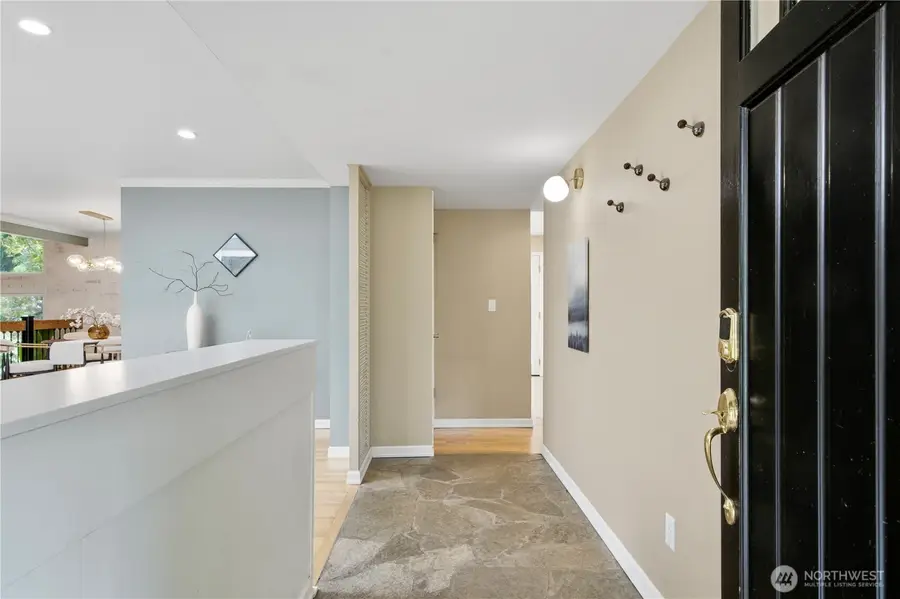 16119 Se 31st St, Bellevue, WA 98008 - #3