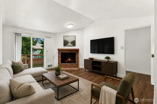 14200 NE 171st Street #C206, Woodinville, WA 98072
