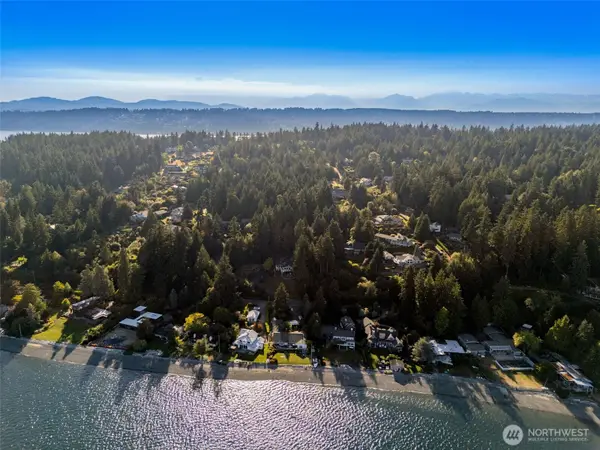 0 Point White Drive Ne, Bainbridge Island, WA 98110