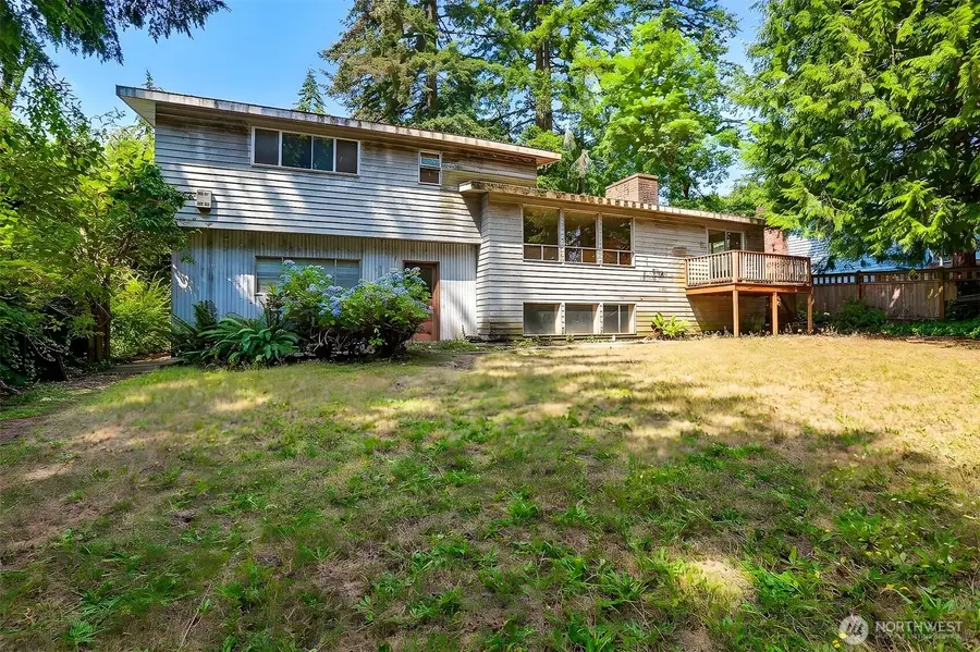 5210 NE 190th Street, Lake Forest Park, WA 98155 - #3