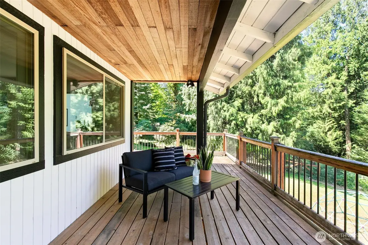 5769 Blakely Avenue Ne, Bainbridge Island, WA 98110 - #1